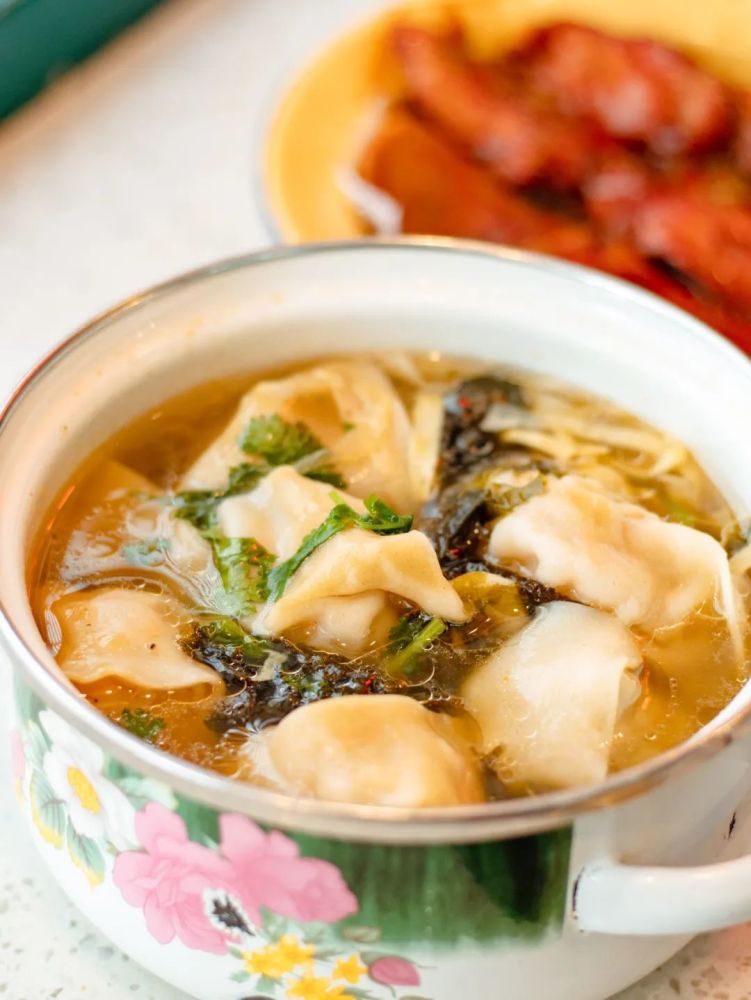 上海人吃了一个世纪的柴爿馄饨,现在真不多见了!