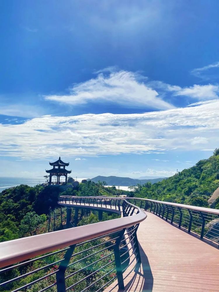 珠海又添新打卡点山海栈道花园婚礼堂蜜月阁太美