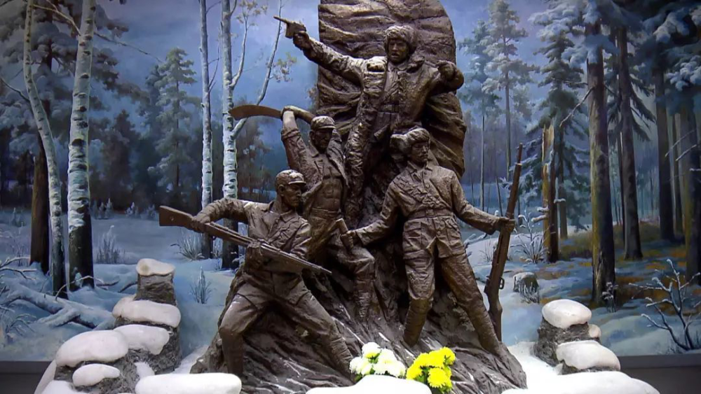 日籍抗联战士福健一夫 被俘后主动要求加入红军 骂日军丧尽天良 腾讯新闻