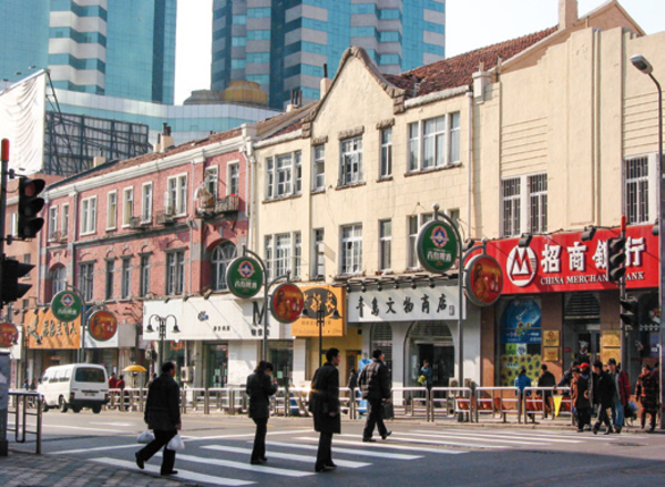 300张中山路和栈桥老照片,你能辨认出是哪里吗?