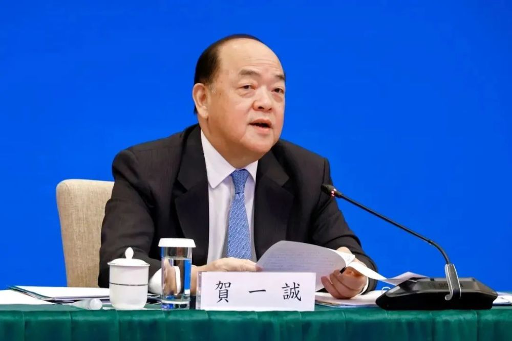 贺一诚据粤澳发展的实际需要共研下一阶段合作重点