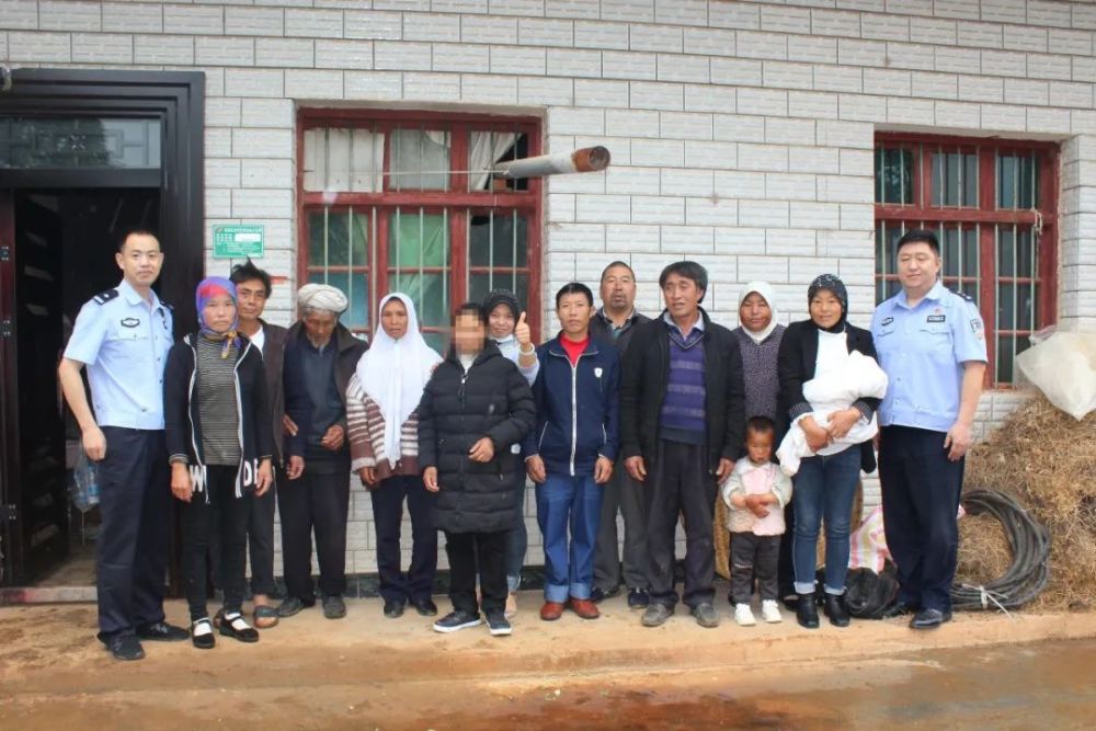 无身份证,且智力障碍,表达不清,派出所,村委会及家中也无信息资料证明
