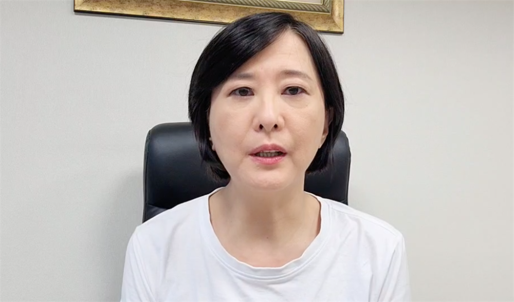 苗博雅称全台陪双北坐牢王鸿薇呛当民进党的走狗