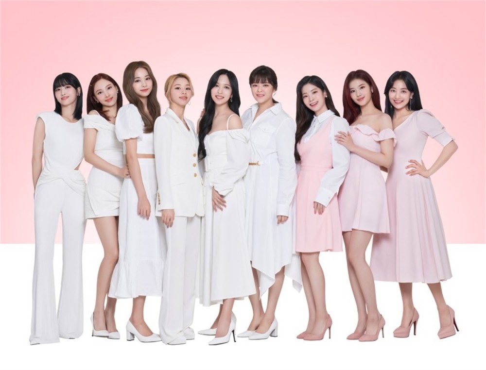 twice做客节目,用现场演唱征服了观众,纷纷赞她们唱功了得!