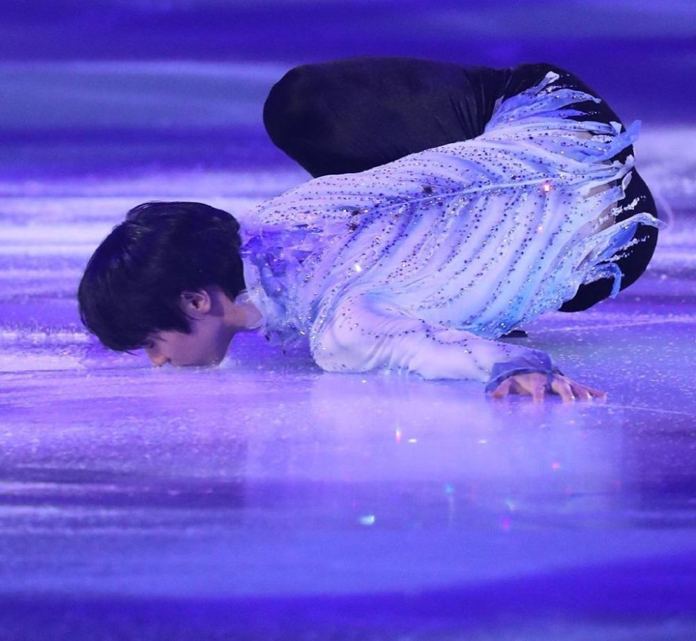 羽生结弦留下的冰痕 冰面上最美的 画作 全网搜