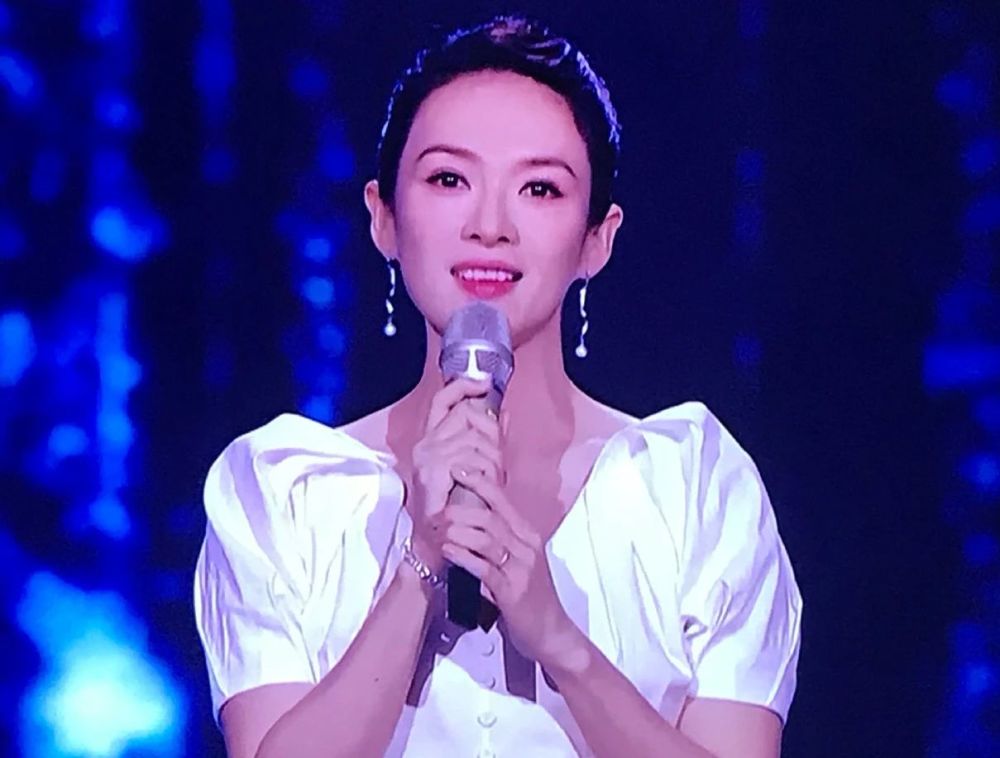 616开心夜章子怡独享特权不唱歌却带来了最精彩的演出