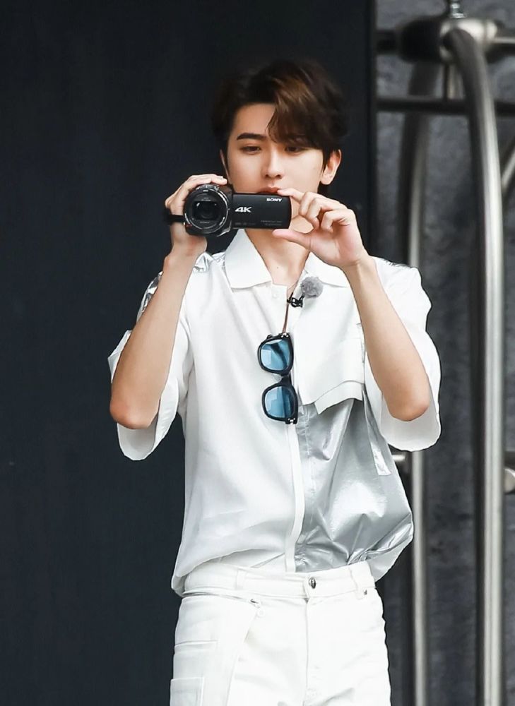 蔡徐坤手机壁纸八十九100张