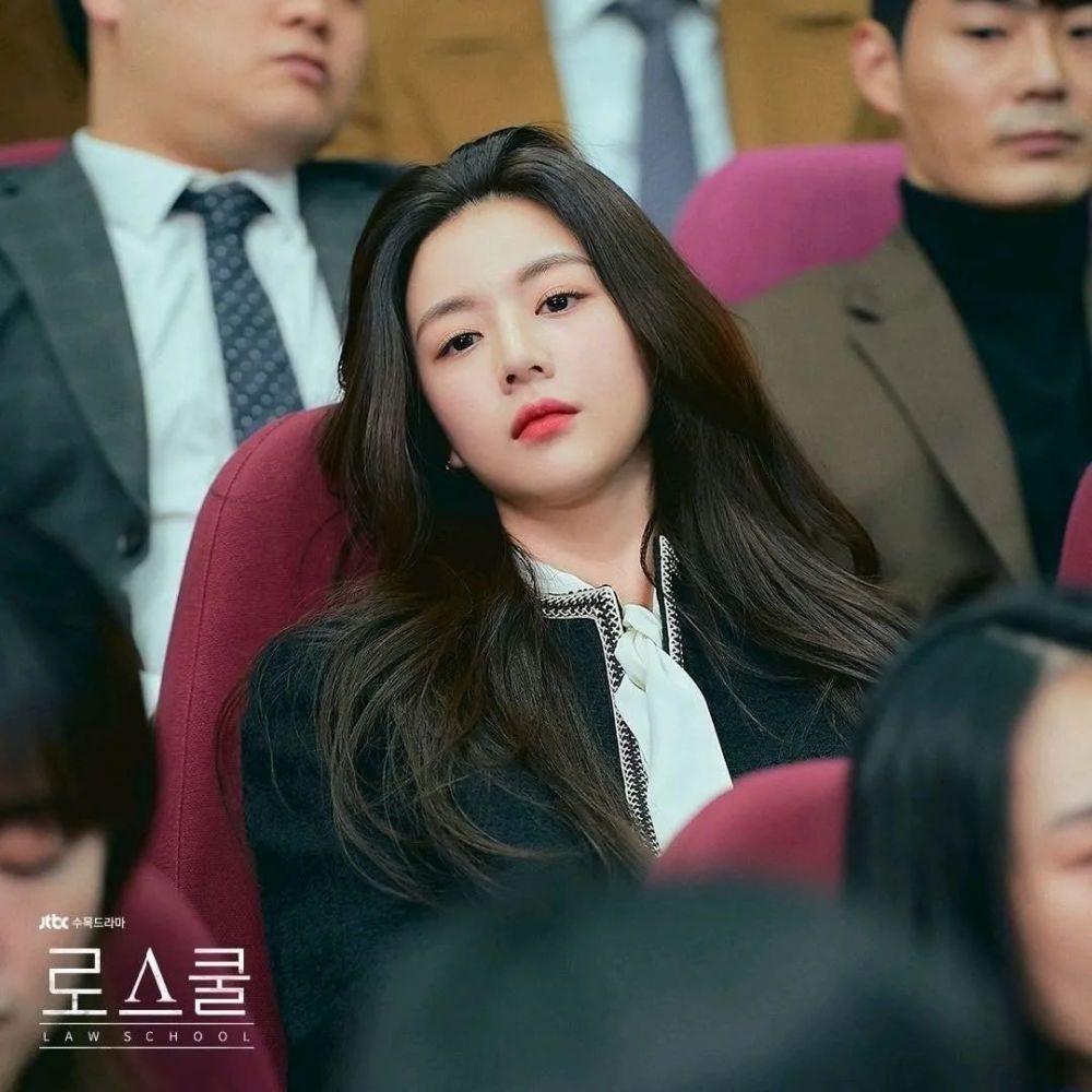 演技好但照骗 被说静态美人 动态面饼的新人演员 是整容ps还是水肿长胖 腾讯新闻