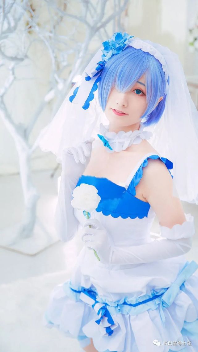 cos:纯白婚纱蕾姆cos正片@纸牌儿