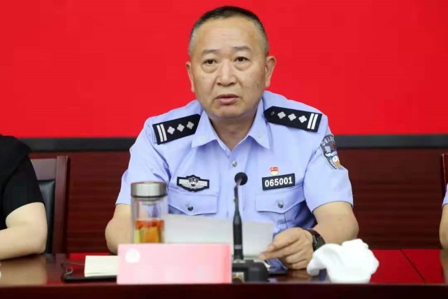 南通市通州区委书记陈永红,市经济技术开发区党工委书记张建华,崇川区