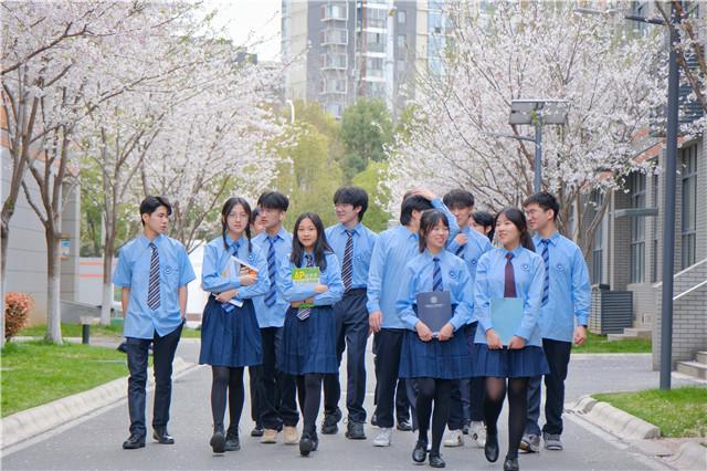 南京市金陵中学河西分校国际部最美国际部迎来2021录取丰收季