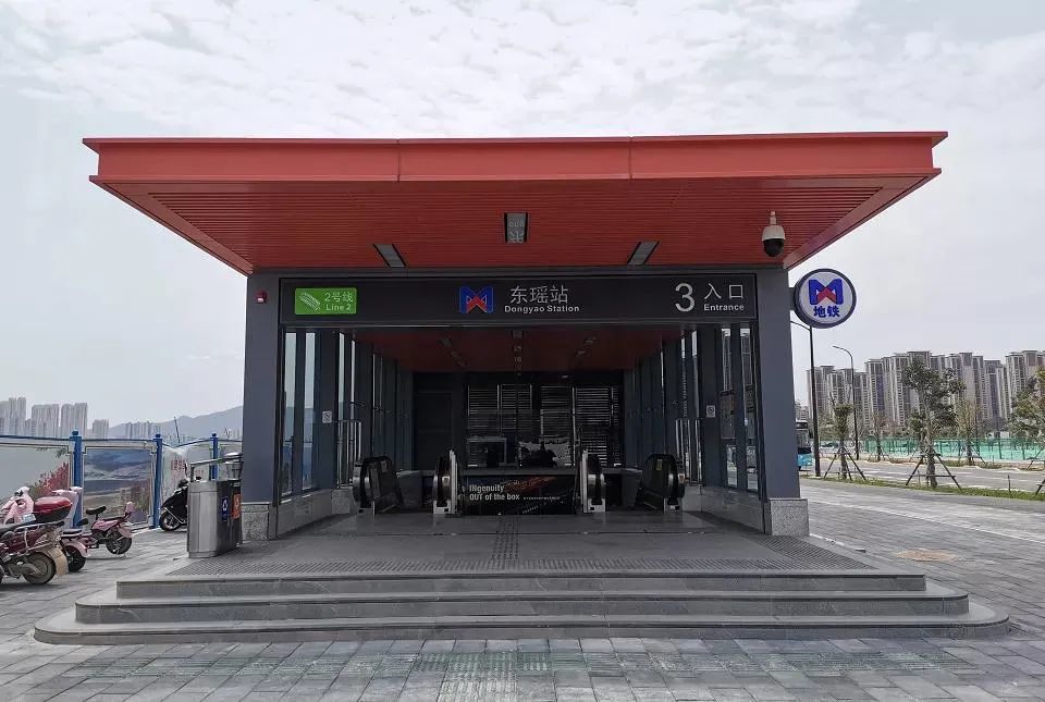 历史性时刻四桥两隧时代刚刚海沧隧道试通车现场图曝光