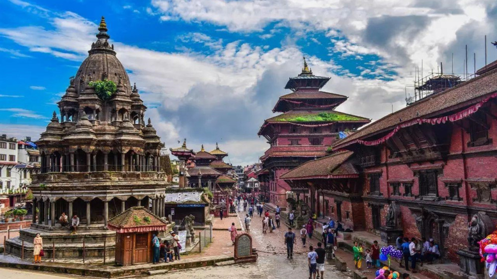 比巴铁还强硬 枪指印度 拒绝美国巨额援助 却向东方抛出橄榄枝 全网搜