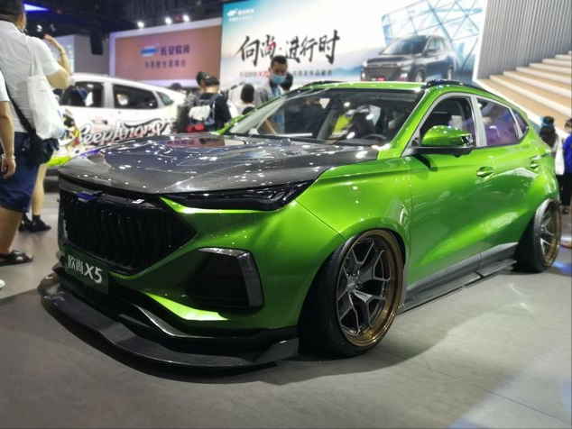 重庆车展欧尚x5绿色魔改改装潜力无限