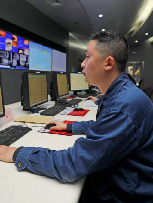 陈家骏:不懈登攀技术高峰