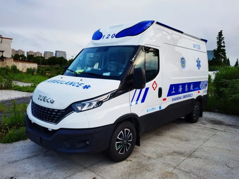 平均急救反应时间小于12分钟患者上车即入院