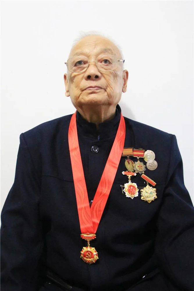 6月17日8时30分,辽源市市场监督管理局局长贾丹凤