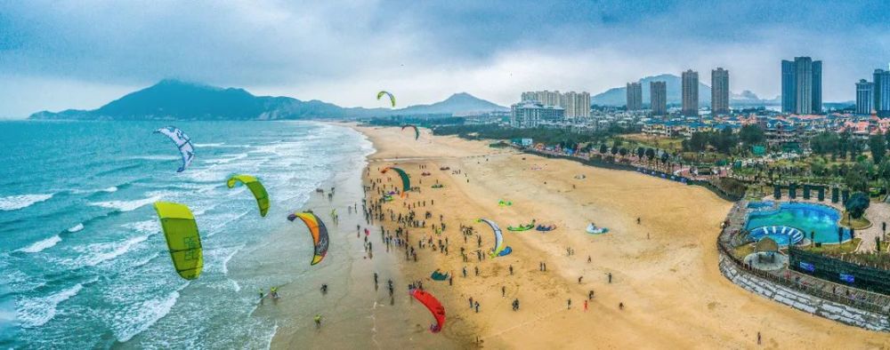 圖:吳雪燕馬鑾灣景區是國家4a級旅遊景區,國家健康型海水浴場,國家