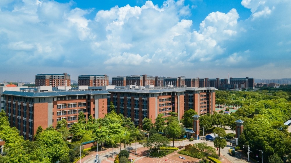 广州新华学院广州校区图片