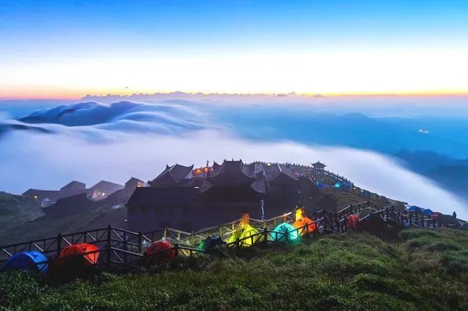 旅行20條發朋友圈秒贊文案總有一條你想發