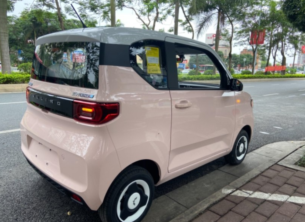 别说朋友推荐的车不靠谱我放弃飞度选了马卡龙体验后真的不错