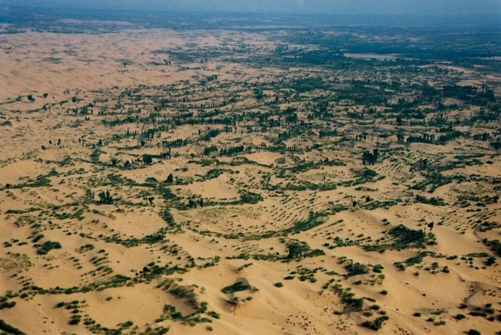 世界防治荒漠化与干旱日|内蒙古5年治理沙化土地近7200万亩_腾讯新闻