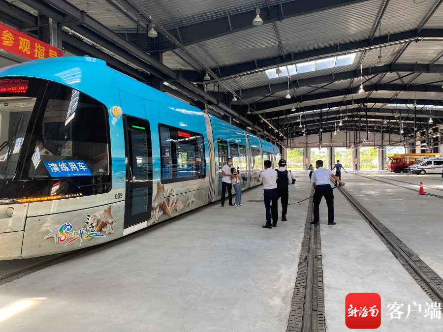 歹徒挟持人质如何处置三亚有轨电车示范线开展突发事件应急演练