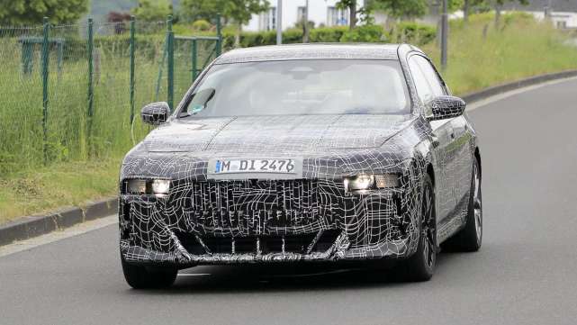 更优雅更运动?全新一代宝马7系最新谍照曝光