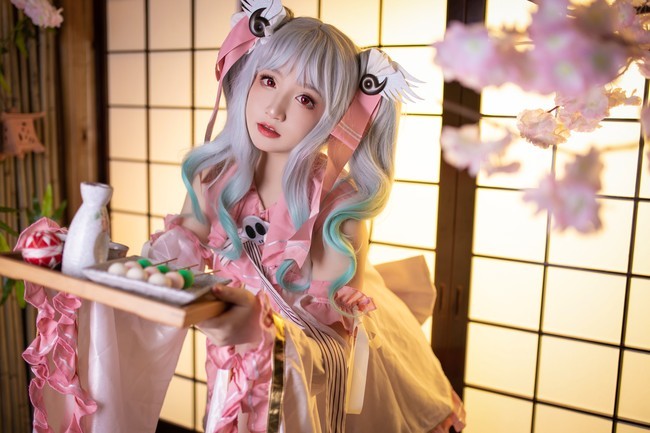 出镜:look萝可妆造摄影后期: 透明人间工作室宁宁的萝卜腿我真的爱辽