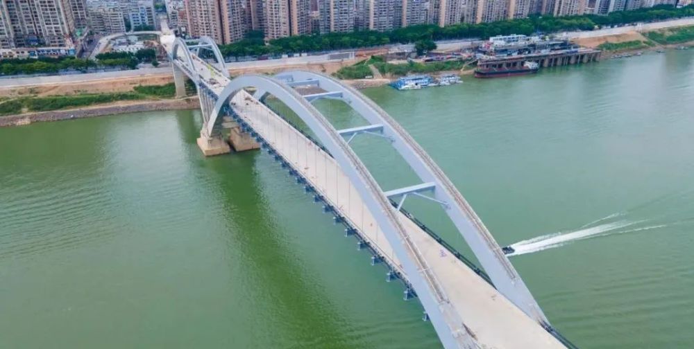 梧州西江四桥目前已到了冲刺阶段西江四桥项目建设见证梧州新一座大桥