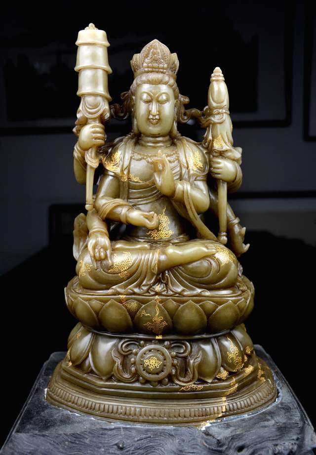 那份虔静、那份平和——寿山石雕收藏家黄坚佛像艺术展在福州开幕_腾讯新闻