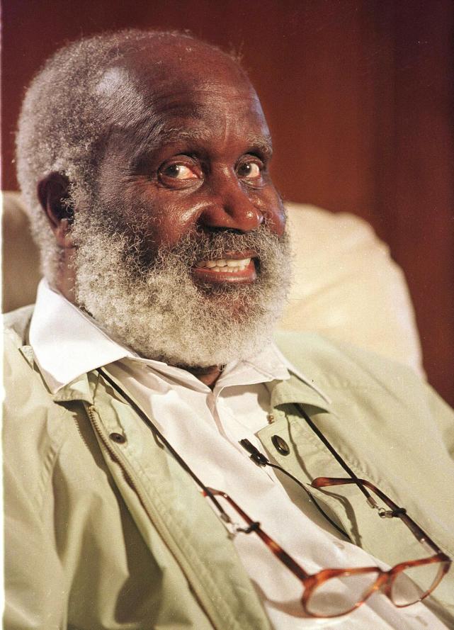 (外代一线)赞比亚开国总统卡翁达因病逝世|肯尼思·卡翁达|开国