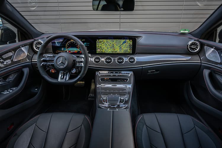 除了新的保险杠,格栅,内饰和减震器外,它看起来不像是 cls 53 amg 的