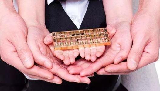 潘石屹夫妇清空国内资产,财富要传承,如何保持家族基业长青?