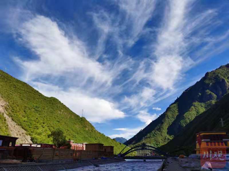 德格康巴文化中心博览园:8月即将亮相的文化宝库_腾讯新闻