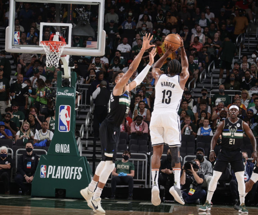 杨毅十分担忧杜兰特,苏群看好篮网,雄鹿要破魔咒