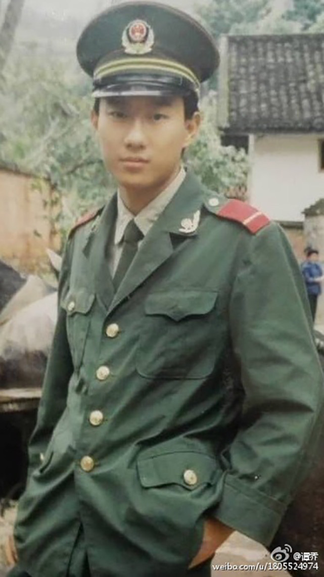 谭乔:半生烟火,待出离