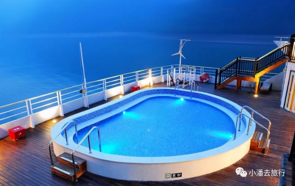 暑假游三峡的人多吗乘坐三峡游轮是否有优惠活动