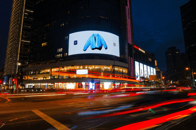 这抹"蓝",最近可太"红"了!