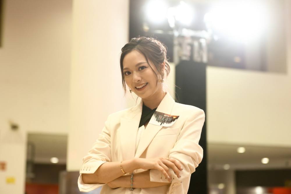 逆天奇案厄娜遭质疑剧情设计失误还是冯盈盈演技差