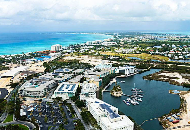 据了解,到2020年底,在开曼群岛注册的公司已超过11万家,如当当网,奇虎