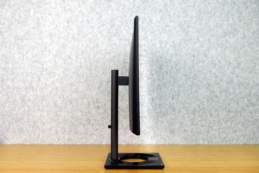 全面提升办公体验飞利浦四边零界悬浮屏显示器279c9评测