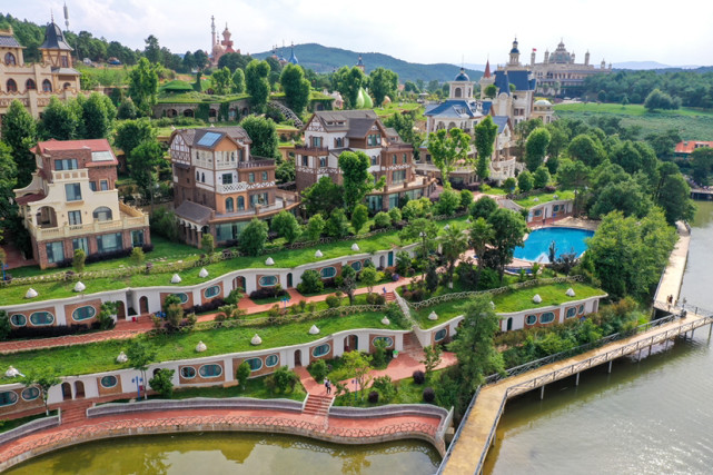 酒店也是风景凤龙湾小镇住宿全指南