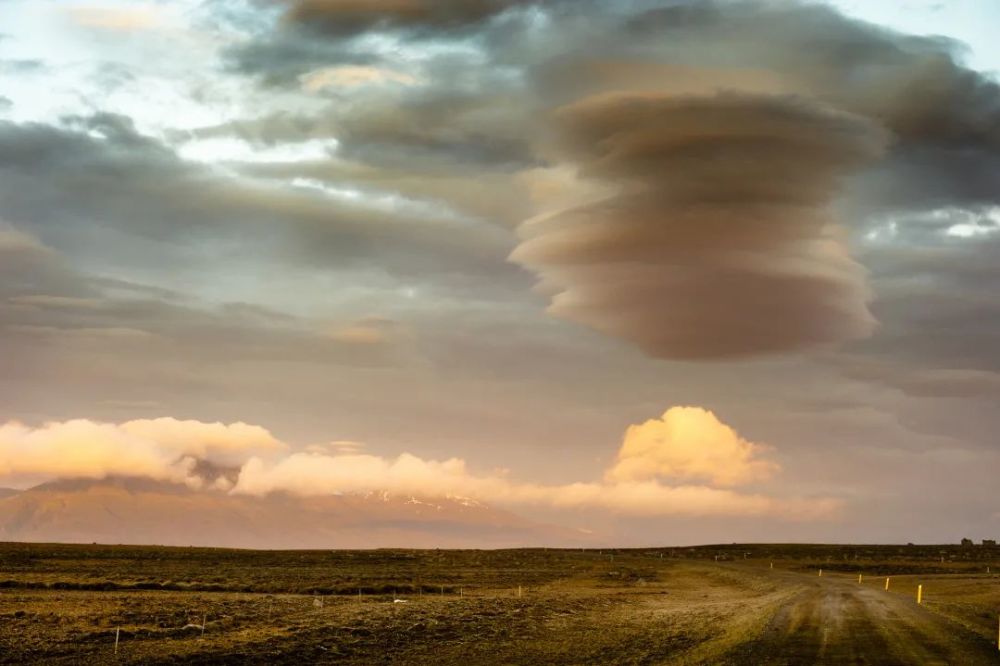 層雲?捲雲?積雨雲?颱風來臨前帶你辨別各種雲_騰訊新聞