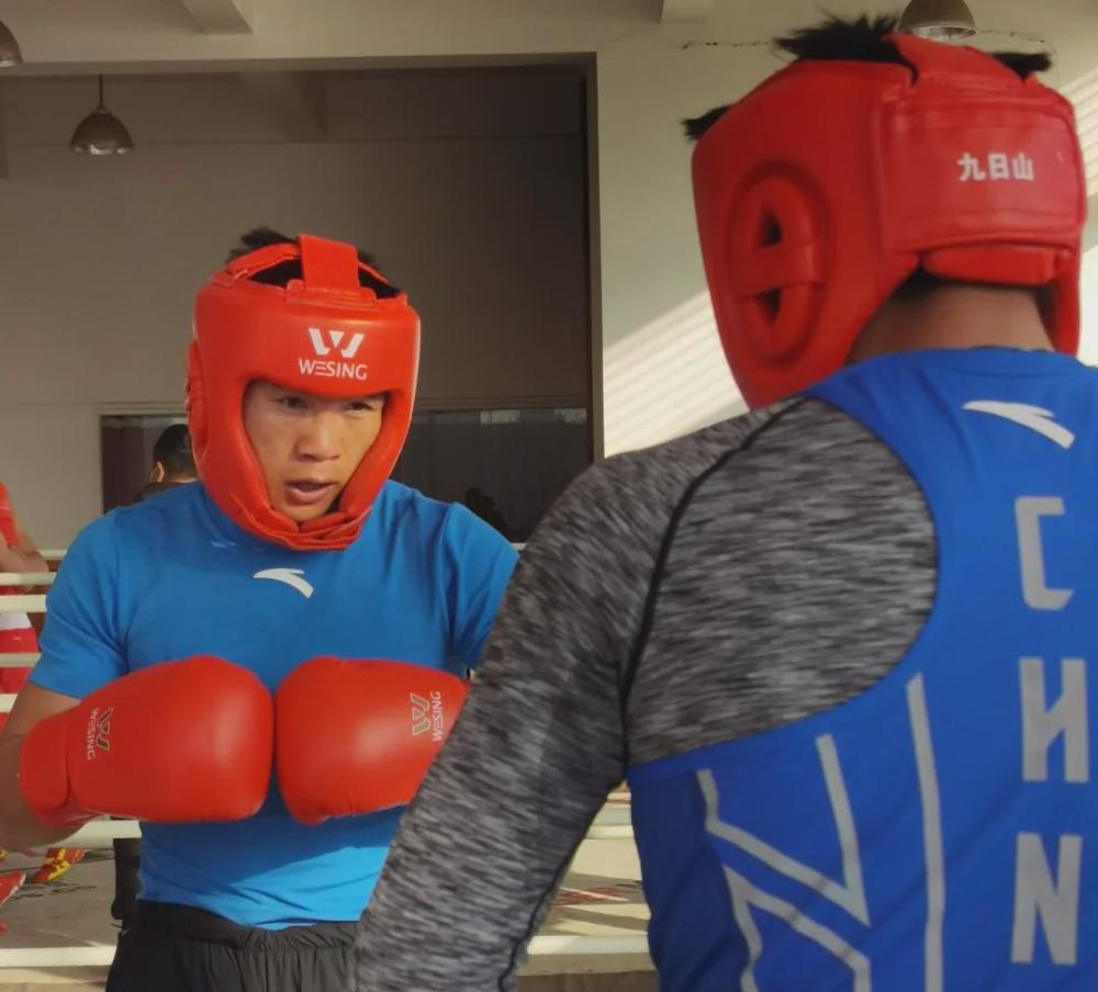 云南体育风云人物丨拳台上的"拼命三郎"山俊