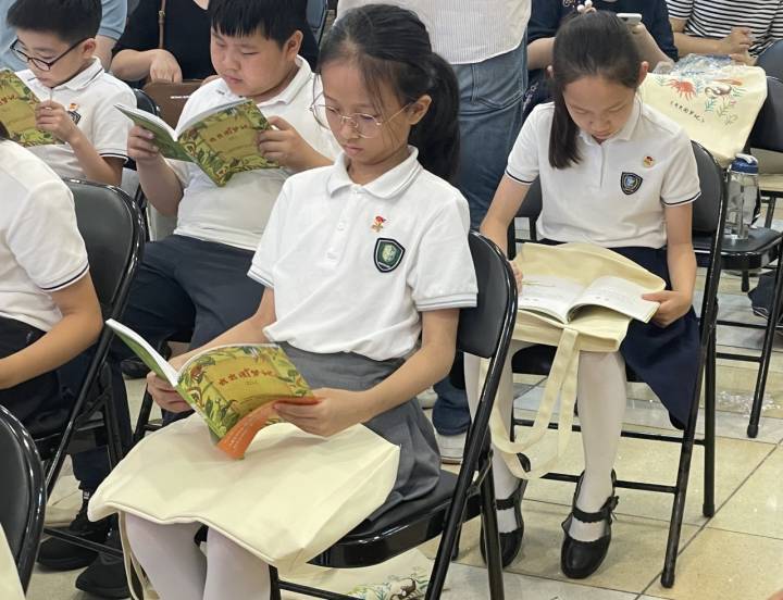 别人家的孩子十岁小学生施则行带你走进虫虫的圆梦之旅