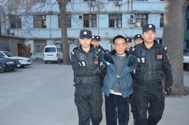 骗贷1703万,杀叛徒,还有刑警队长撑腰|张任行|警察|大庆|东北