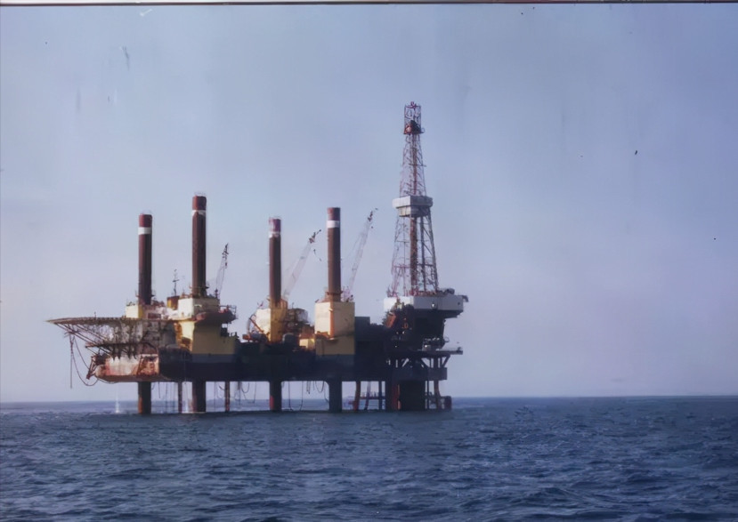 渤海2号沉船事故纪实,全船仅有2人生还,盖因日方隐瞒船体缺陷