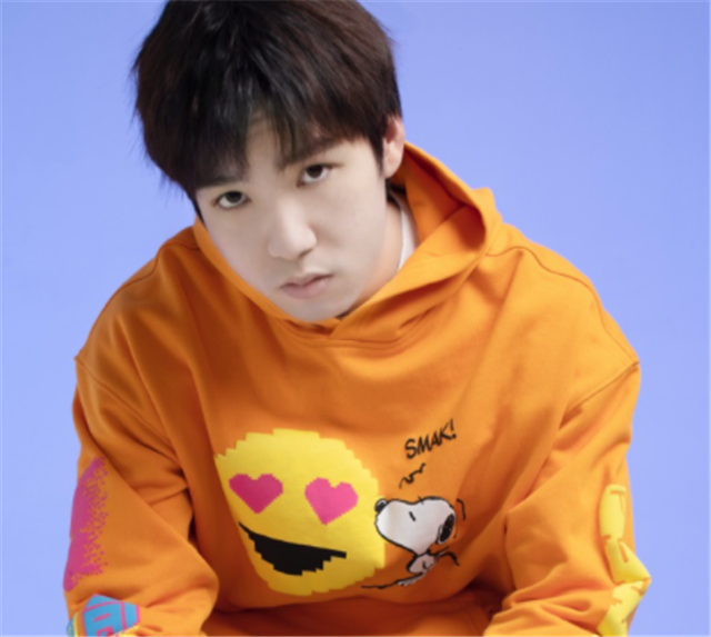 rng输首战,还被老选手嘲笑:遮住gala的名字我以为这是ig前ad