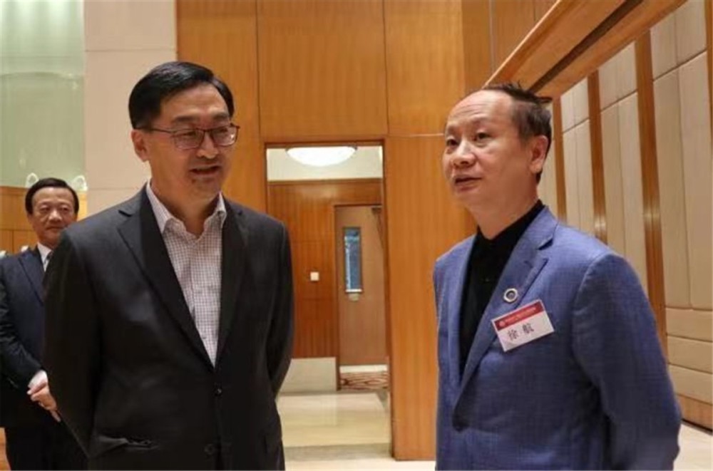 常德首富徐航出生于广州求学于北京深圳生意赚1300亿